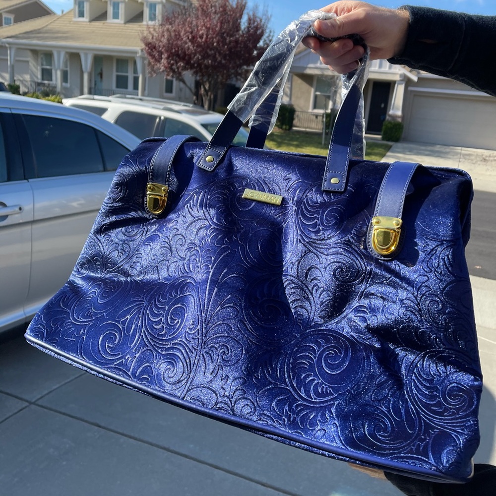Joy & Iman - Tote/Luggage